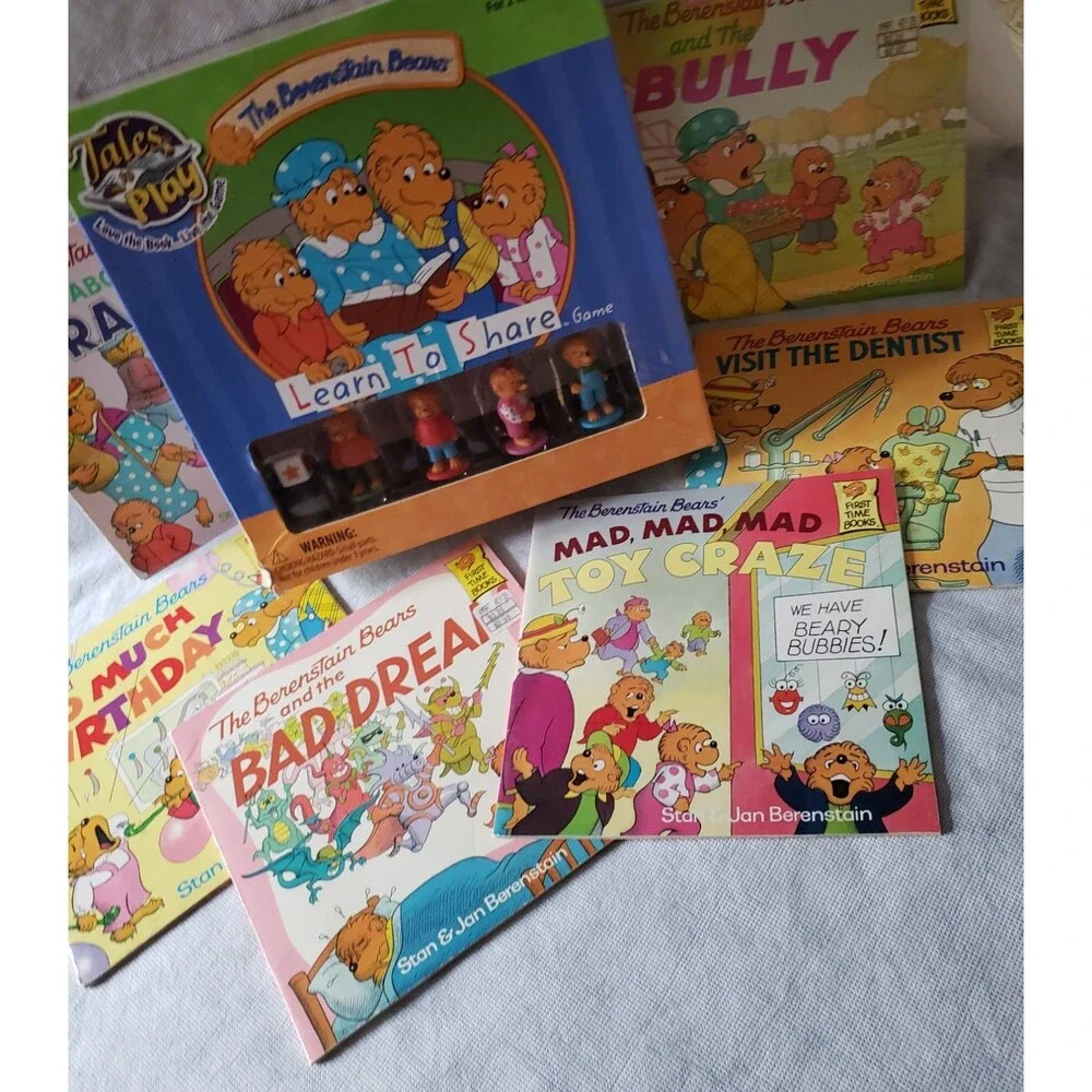 THE BERENSTAIN BEARS LEARN TO SHARE BOARD GAME With 6 BERENSTAIN BEARS BOOKS LOT
